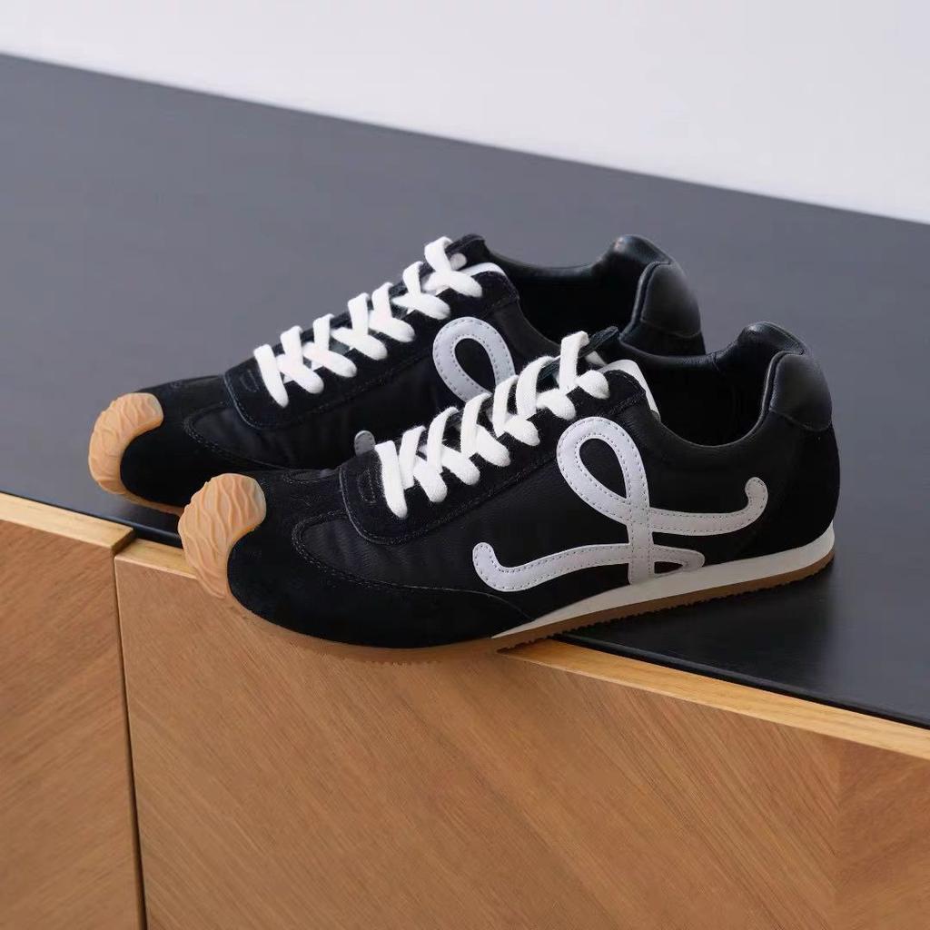 Cowhide version~ Su Yinyin has the same ugly and cute asymmetrical big toe head lace-up casual sports style Forrest Gump training shoes for women