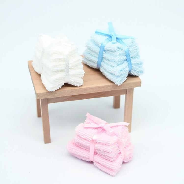 Dollhouses Miniature Bath Towel Realistic 1/12 Scale for Realistic Bathroom Scene for Dollhouses Props