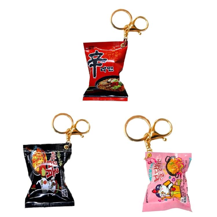 מחזיק מפתחות ראמן בטעם עוף חריף קטן, מלאכת יד מסגסוגת חזקה למכונות צעצועי קפסולה