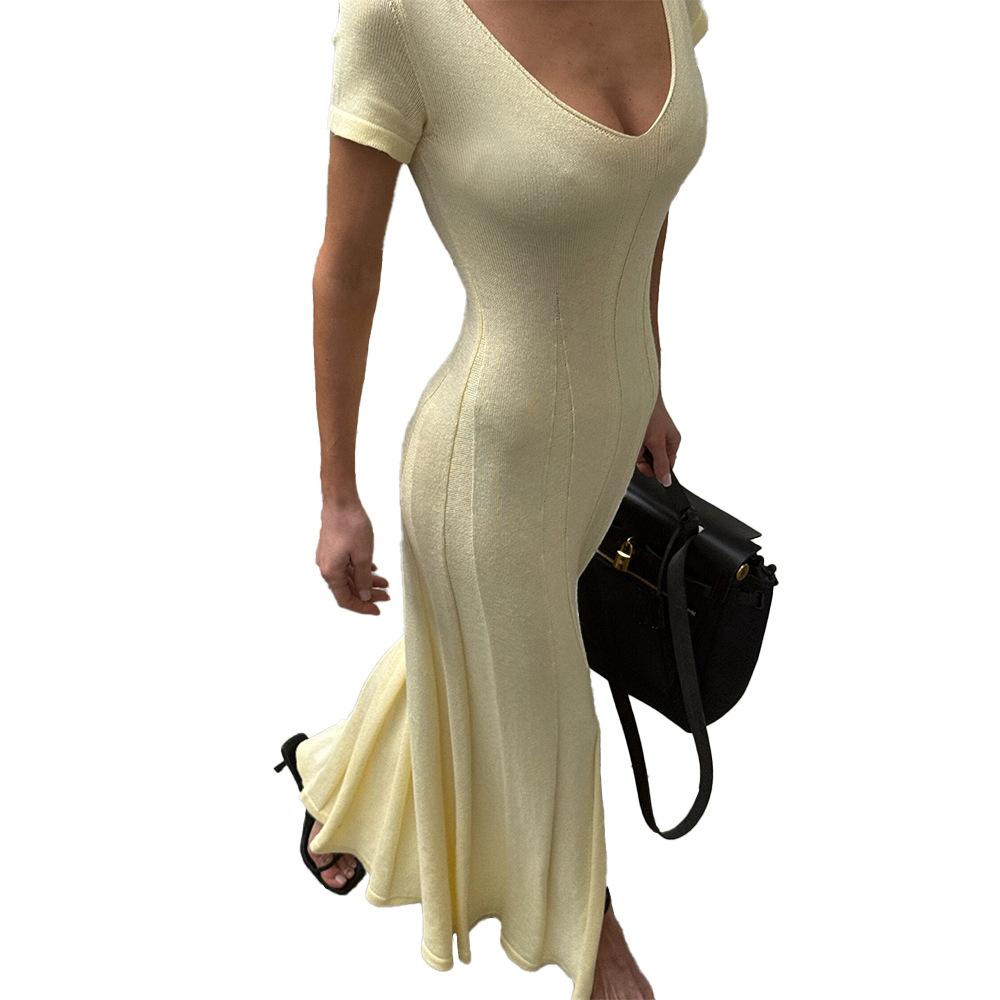 Short-sleeved knitted dress, European and American spring and summer new V-neck slit dress, slim-fitting long dress