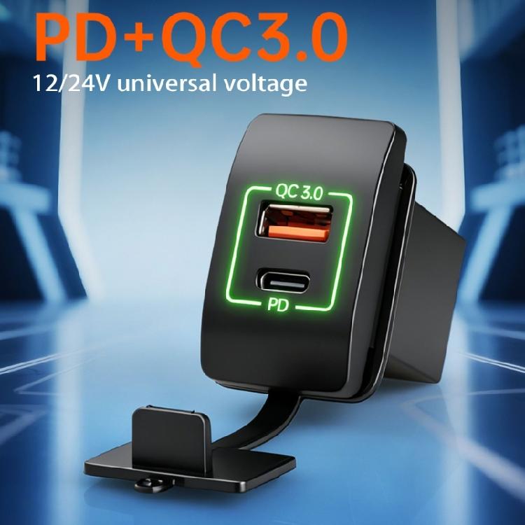 PD30W Type C And 18W USB Fast Double Port Car Charger With Safety Protections For Vehicles Panel Motorcycles