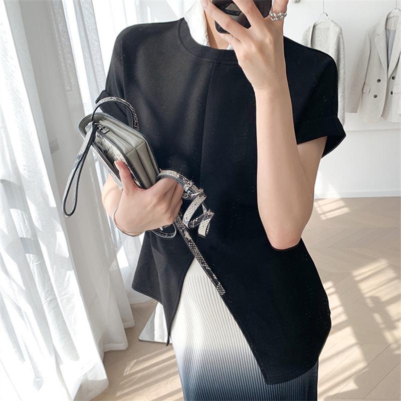 2022 summer Solid simple Elegant Ladies Tops Fashion Harajuku Dovetail Split Design Short Sleeve Tshirts Women O-neck Folds Slim