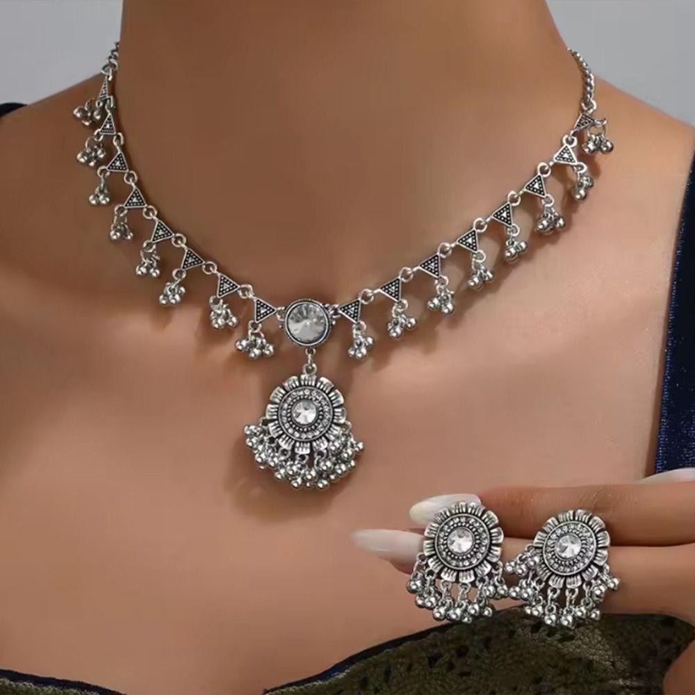 Fashion Tassel Necklace Earrings Set Ethnic Style Forehead Ornament New Women Jewelry Set  Gifts