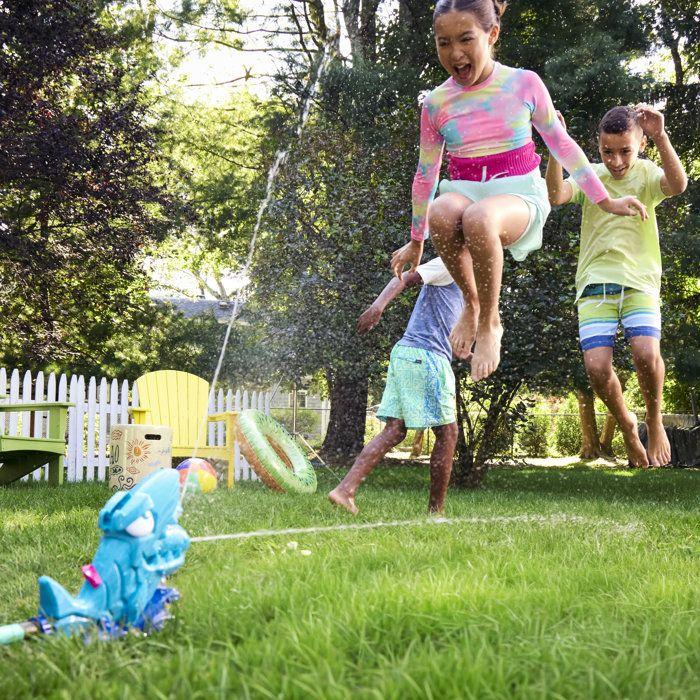 Nerf SOA Hop &amp; Chomp, Jets d'eau, mâchoire articulée, se raccorde au Tuyau d'arrosage, Nerf Super Soaker, des 3 ans