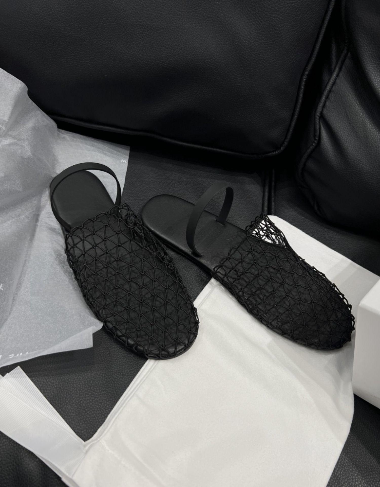 

Summer mesh woven hollow bag head slippers 2025 new fashion outer wear flat bottom sandals one word with sandals women 41 чорний