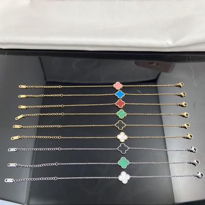 13MM Titanium Staal Klavertje Vier Armband Enkele Bloem Tuinstijl Dames Eenvoudige Armband Verkleurt Niet Armband