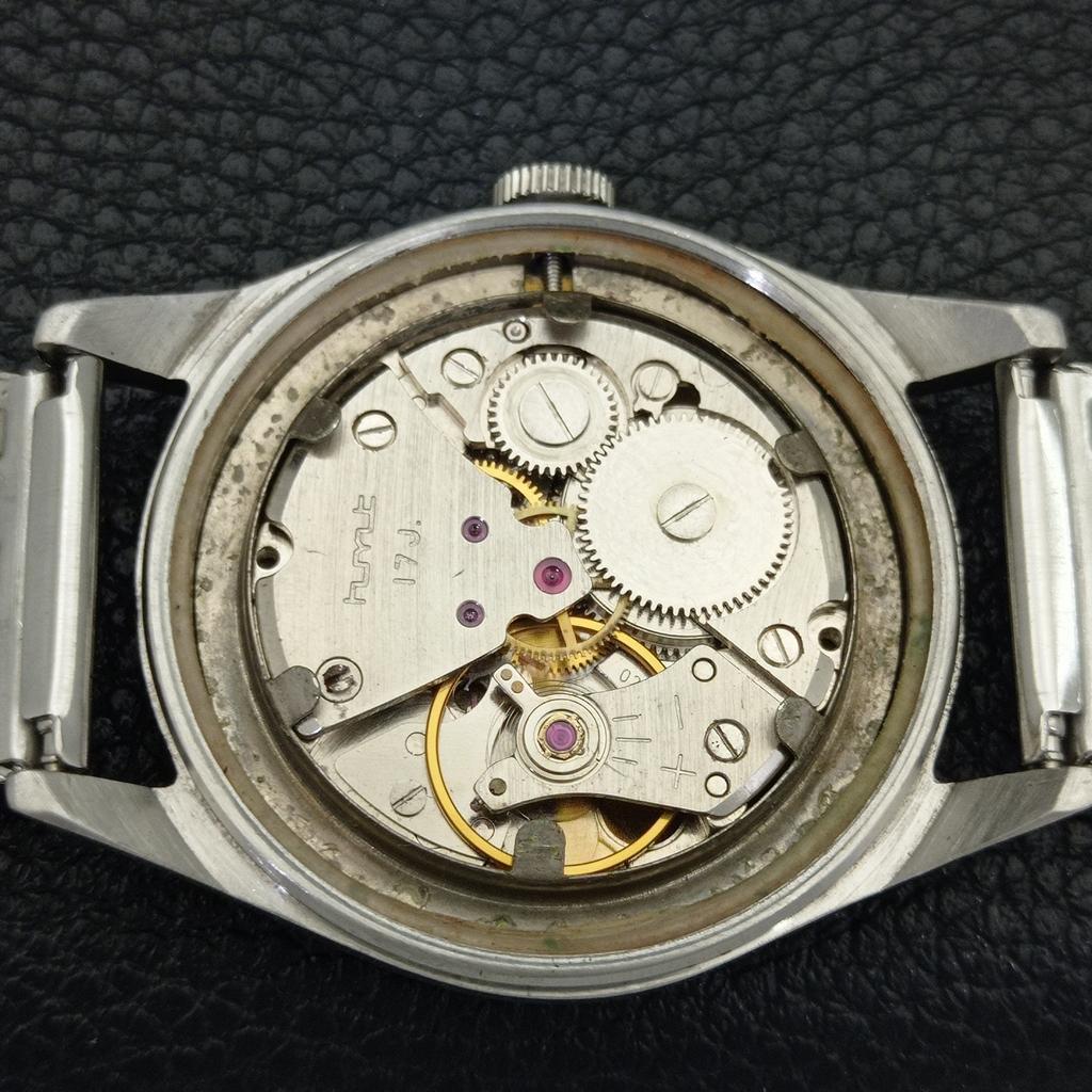 HMT HAND-WINDING INDIAN MENS VINTAGE WRIST WATCH A702824-1 R211-a702824