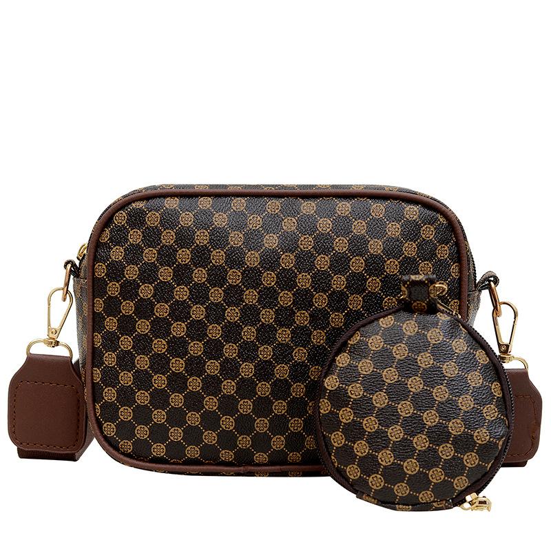 

Індивідуальна модна жіноча сумка літо 2024, нова повсякденна сумка через плече, модна проста сумка-почтальон, маленька квадратна сумка, жіноча сумка коричневий