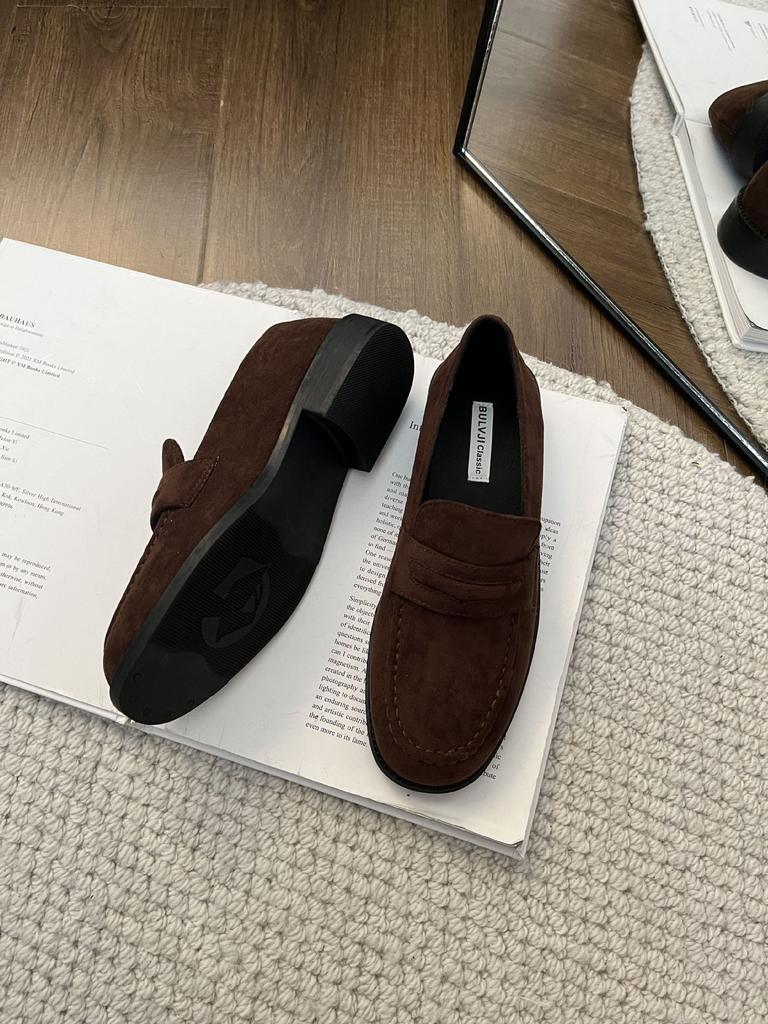 2025 autumn new fashion round head suede thick heel soft leather foot cover versatile soft leather women's small leather shoes