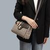 Bag new women's bag autumn and winter shoulder messenger bag light luxury atmosphere high sense portable mother bag