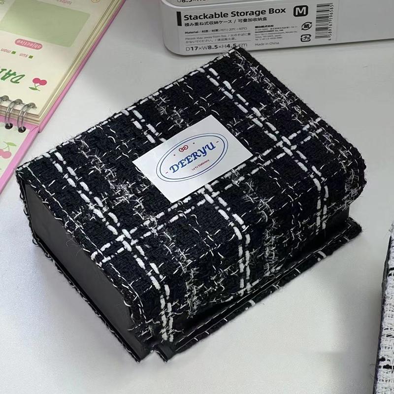 Маленькая ароматная K-pop коробка для хранения Органайзер для фотокарточек Дисплей для карточек Визитница Контейнер для украшений Подарок Карточки айдолов Декор для рабочего стола