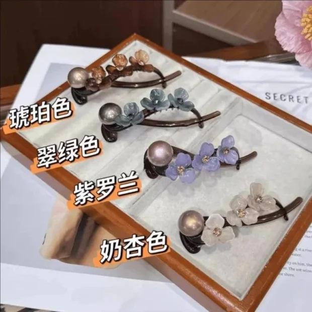 

2025 New Floral Hair Clip for Women - Elegant Updo Twist