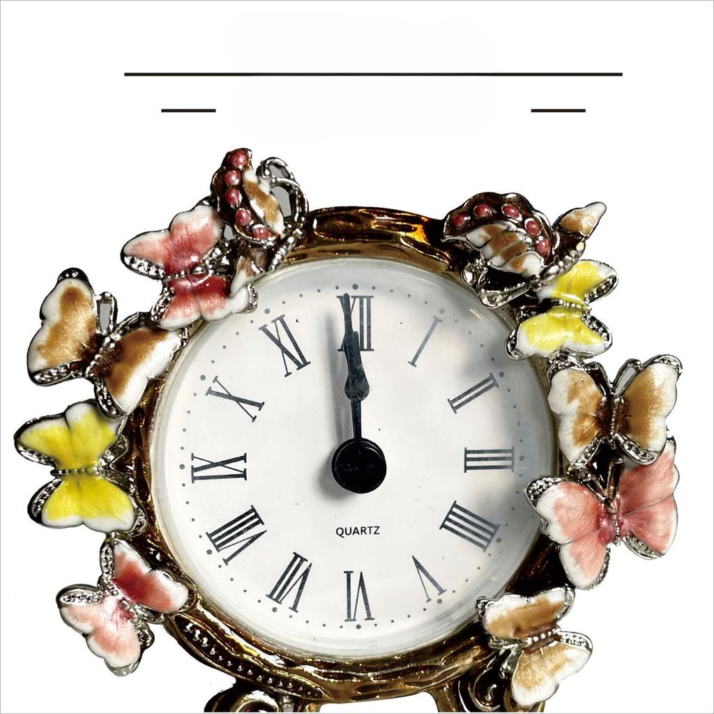 Pastoraler Stil Schmetterling Kreative Mode Personalisierte Uhr Einfache Retro Uhren Ornamente