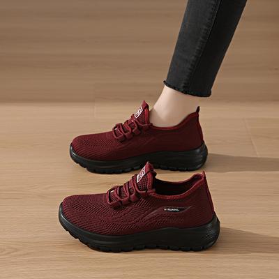 Stoffschuhe lässige Sportschuhe neue leichte und bequeme chinesische Gehsprung-Monats-Mutterschuhe