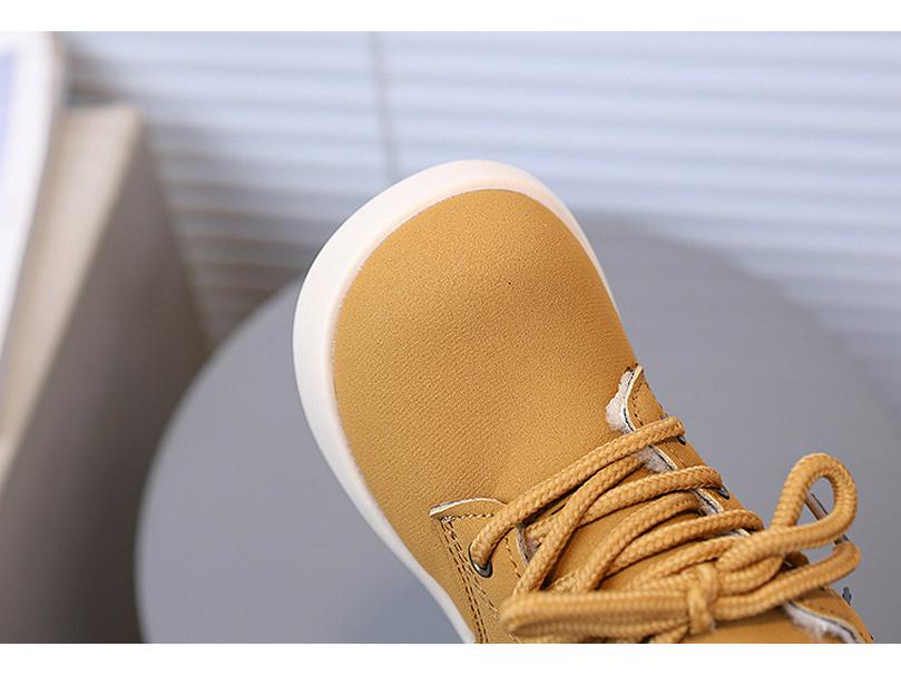 New 2025 Winter Kids' Fleece-Lined Martin Boots - Versatile Leather for Toddlers & Boys, Casual Short, Classic Style.