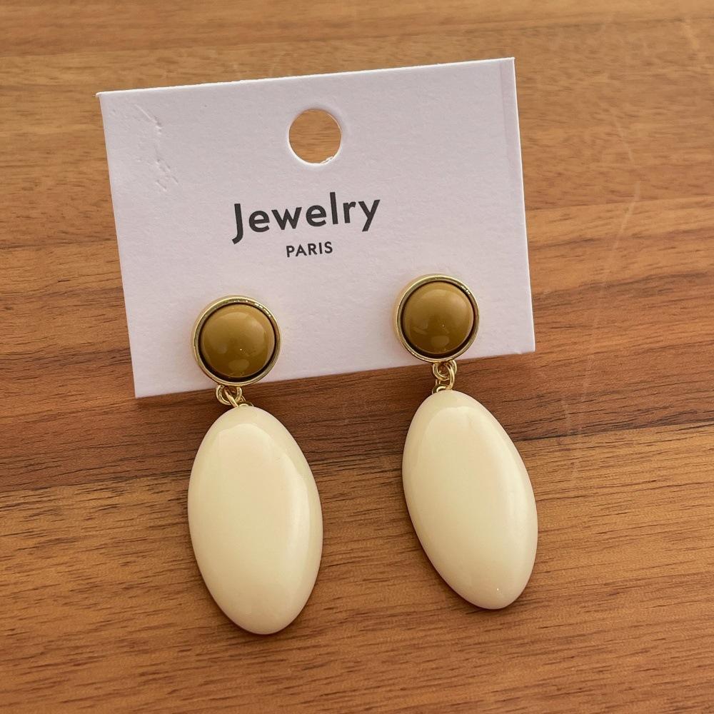 Retro Oval Earrings Style Luxury Temperament Resin Ear Jewelry