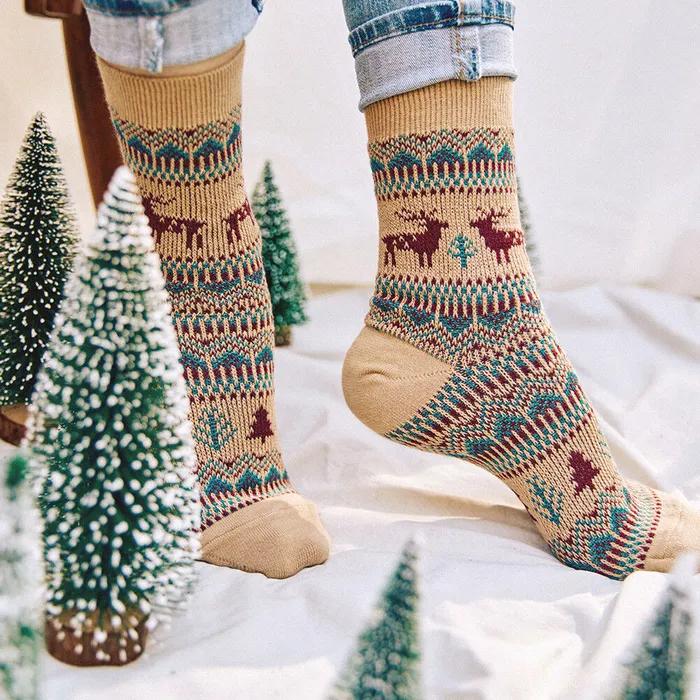 GGRN Made in Korea Christmas Socks _W-L-080 Deer Jacquard