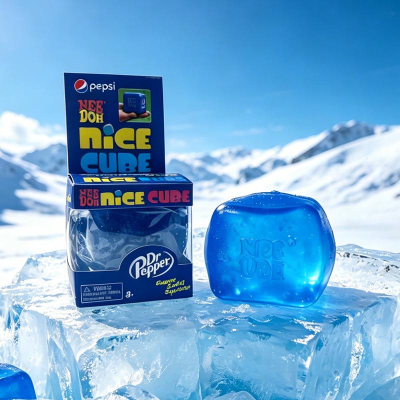 Schylling NeeDoh Giocattolo Antistress Completo Super, Ghiacciolo/Medusa/Cubetto di Ghiaccio/Palla di Pelucchi Giocattoli Morbidi a Rimbalzo Lento per Bambini e Adulti