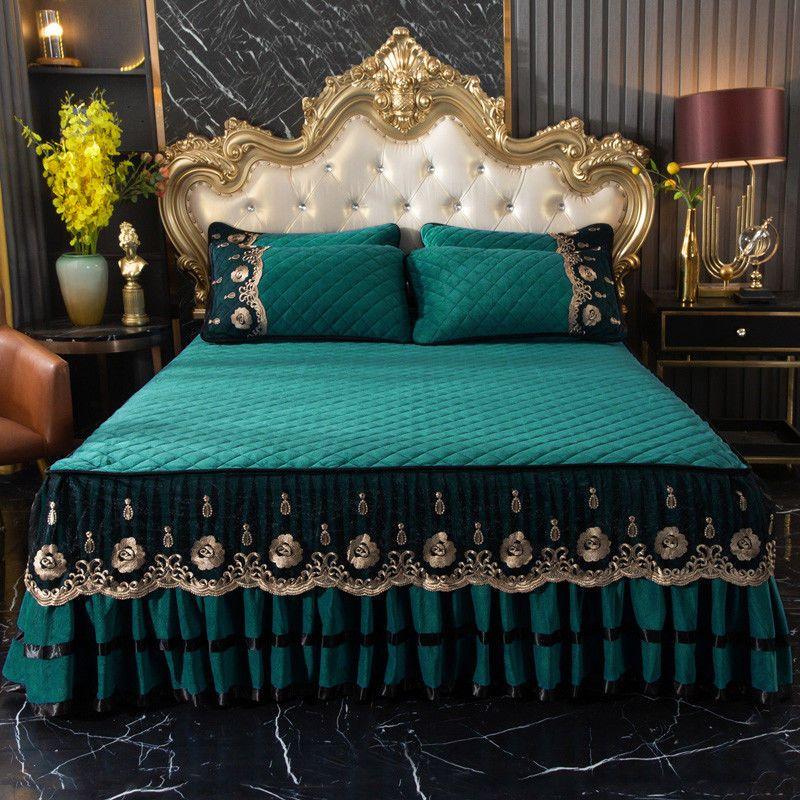High Grade Winter Crystal Velvet Thicken Quilted Bedspread King Queen Size Flannel Quilting Bed Skirt Including Pillowcase