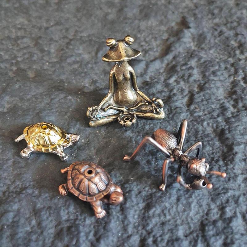 Vintage Messing Zen Frosch Meditation Buddhistische Statue Metall Ameise Schildkröte Skulptur Räuchergefäß Haushaltsdekoration Tee-Haustiere