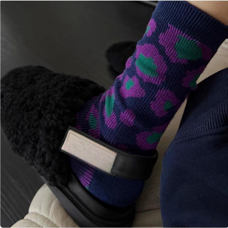 Female Spring and Autumn Vintage Art Small Design Geometric Thousand Bird Lattice Tube Cotton Socks