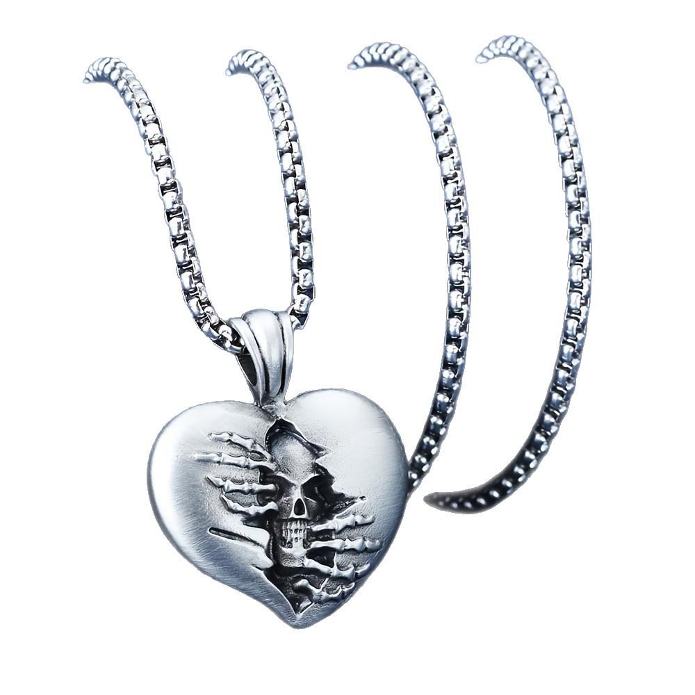 Retro Love Tomb European and American Niche Temperament High-end Autumn and Chain Necklace Pendant