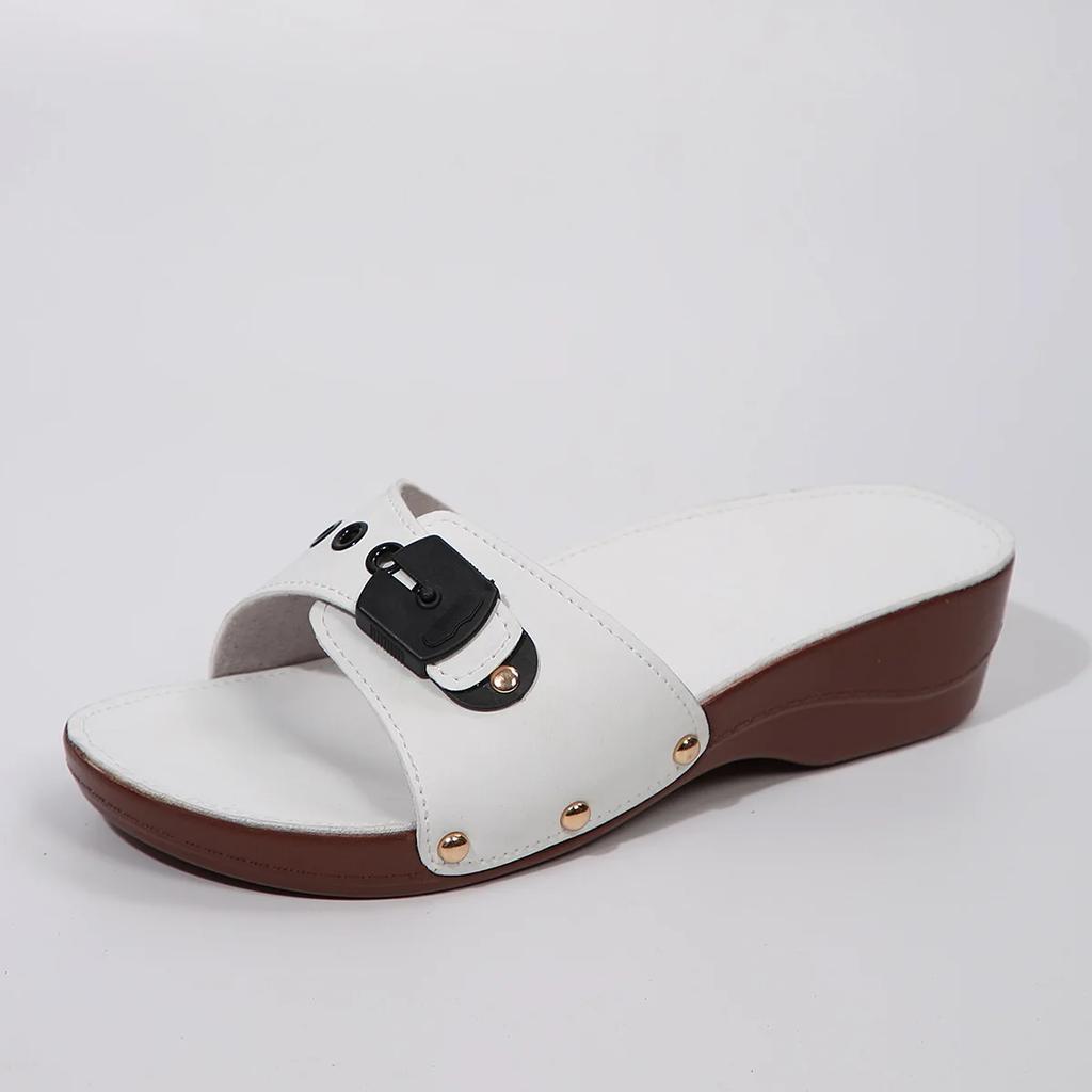 Fashion Women Platform Slippers 2025 Summer New Women Slip on Adjustable Belt Buckle Rivet Wedge Heel Sandals Female Casual Beach Shoes