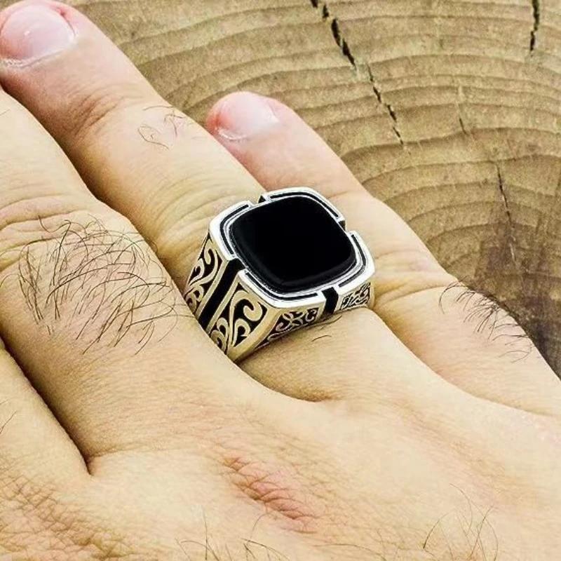 European and American British Fashion Black Zircon Hollow Pattern Ring For Men's Accessories In Hip-Hop Street Photography