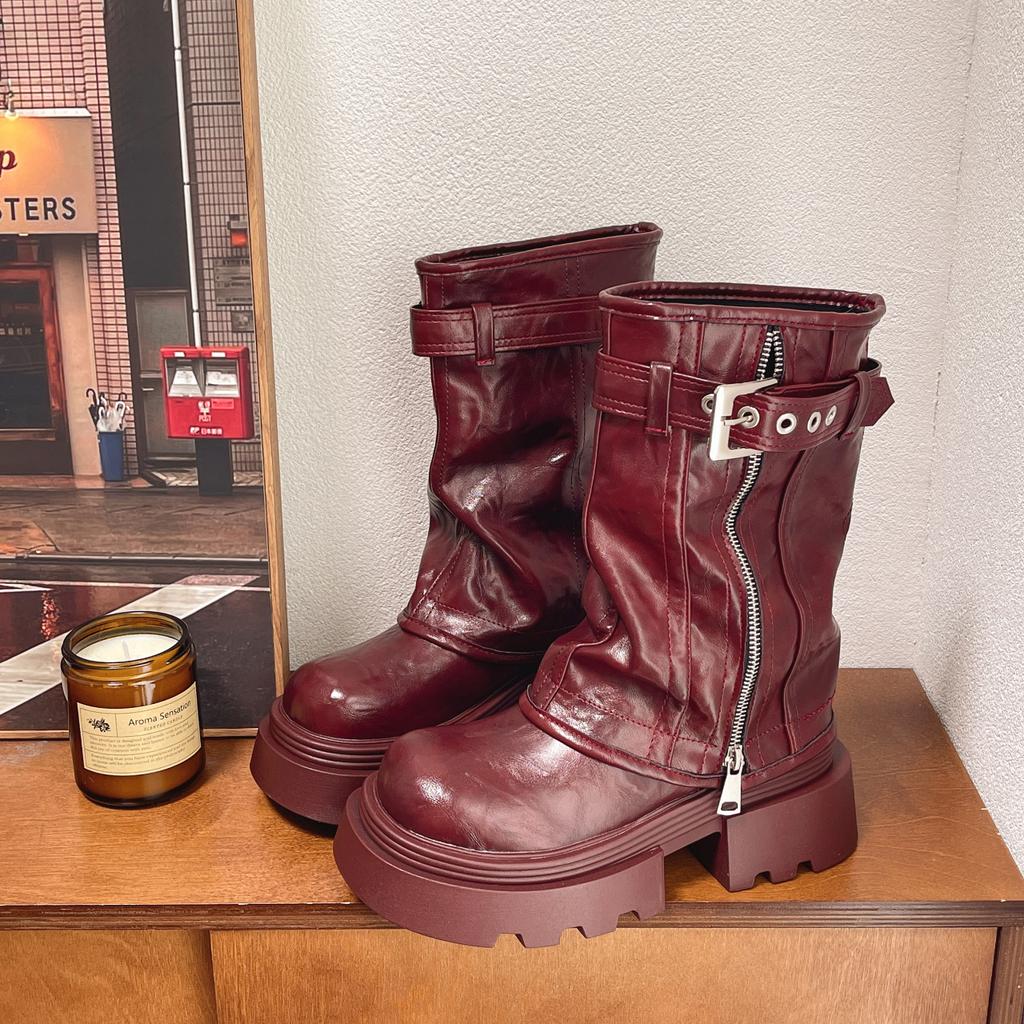 Botas de Cano Curto Punk de Inverno para Mulheres com Fivela de Cinto Fashion Plataforma Sola Grossa Sapatos Femininos Modernos Botas Curtas Para Mulher