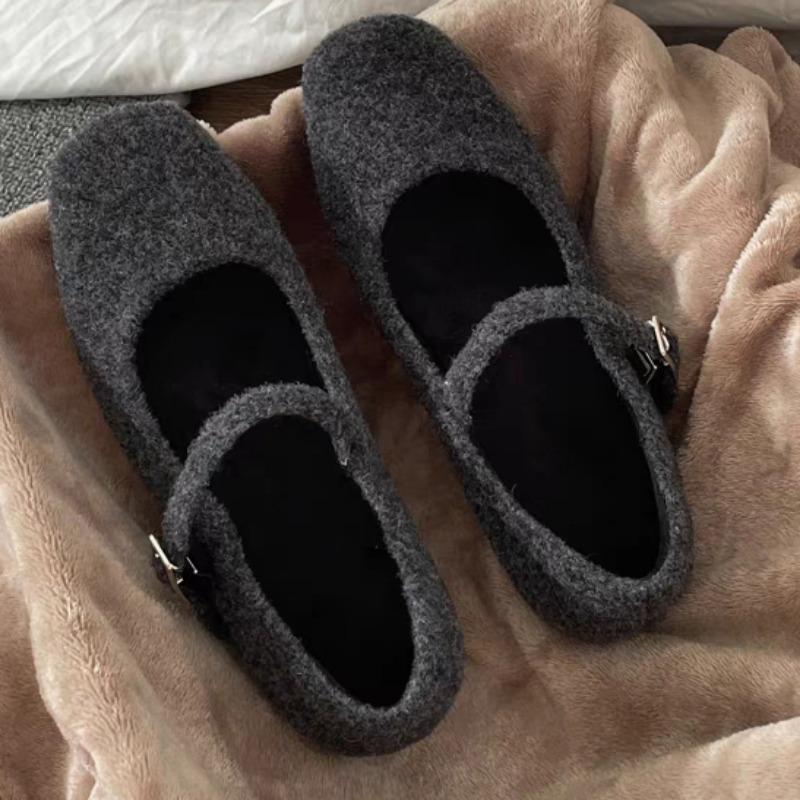 Mode Damenschuhe 2024 Heißer Verkauf Schnallenriemen Damen High Heels Mode Eckige Zehenpartie Lässige Pumps Damen Neu Flache Niedrige Absätze