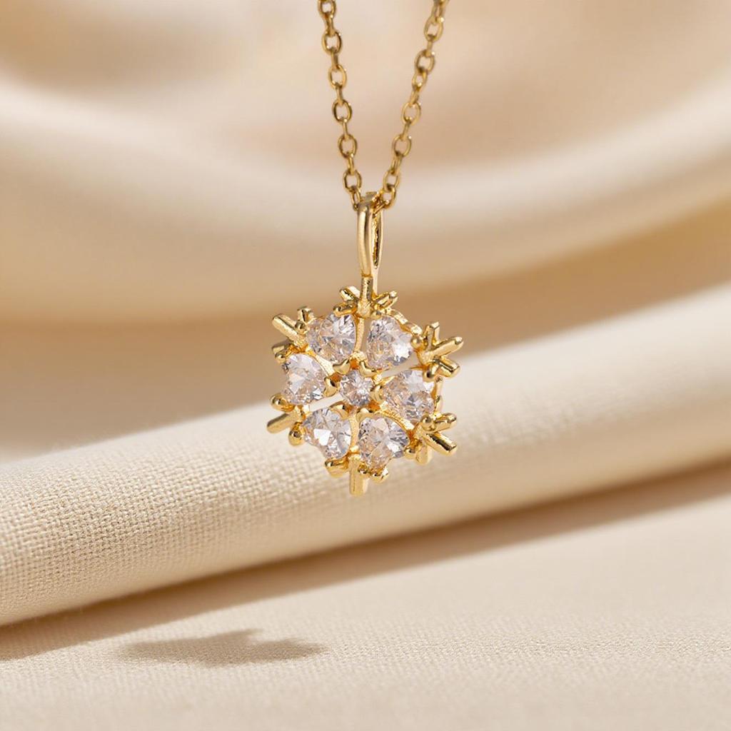 Elegant Light Luxury Zircon Necklace for Women - Gold-Plated, Simple Clavicle Chain