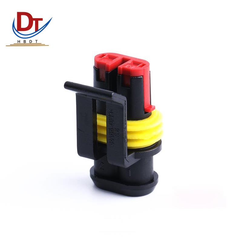 Automotive Wiring Harness 2-Hole Connector Plug with DJ7021-1.5-21 Plastic Sheath Domestic Type Connector