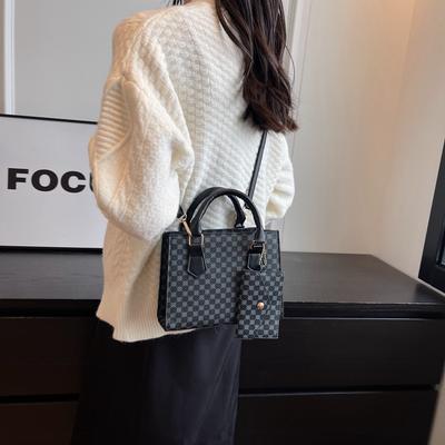 Retro Old Flower Casual Summer New Gas Personality Small Hanging Bag Small Square Bag Woman