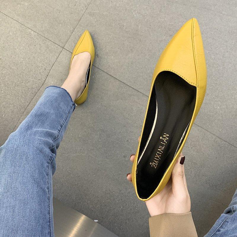 Spring new pointed toe foot cover casual commuting soft leather fashion single shoes women's tide