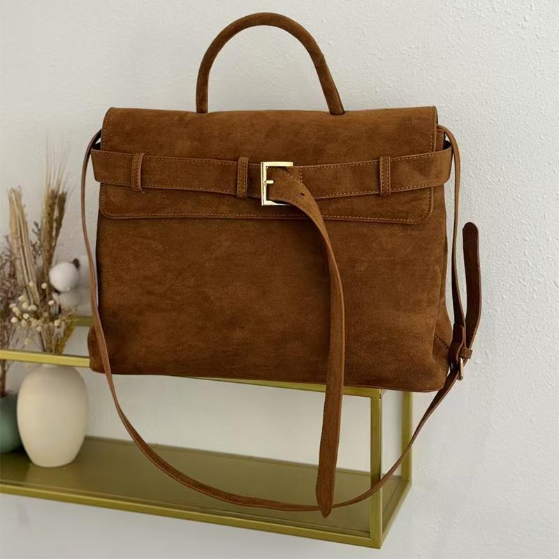 Winter Designer Feminine Bag with Matte Suede Belt Buckle Versatile Shoulder Bag Female Displacement Work Bag