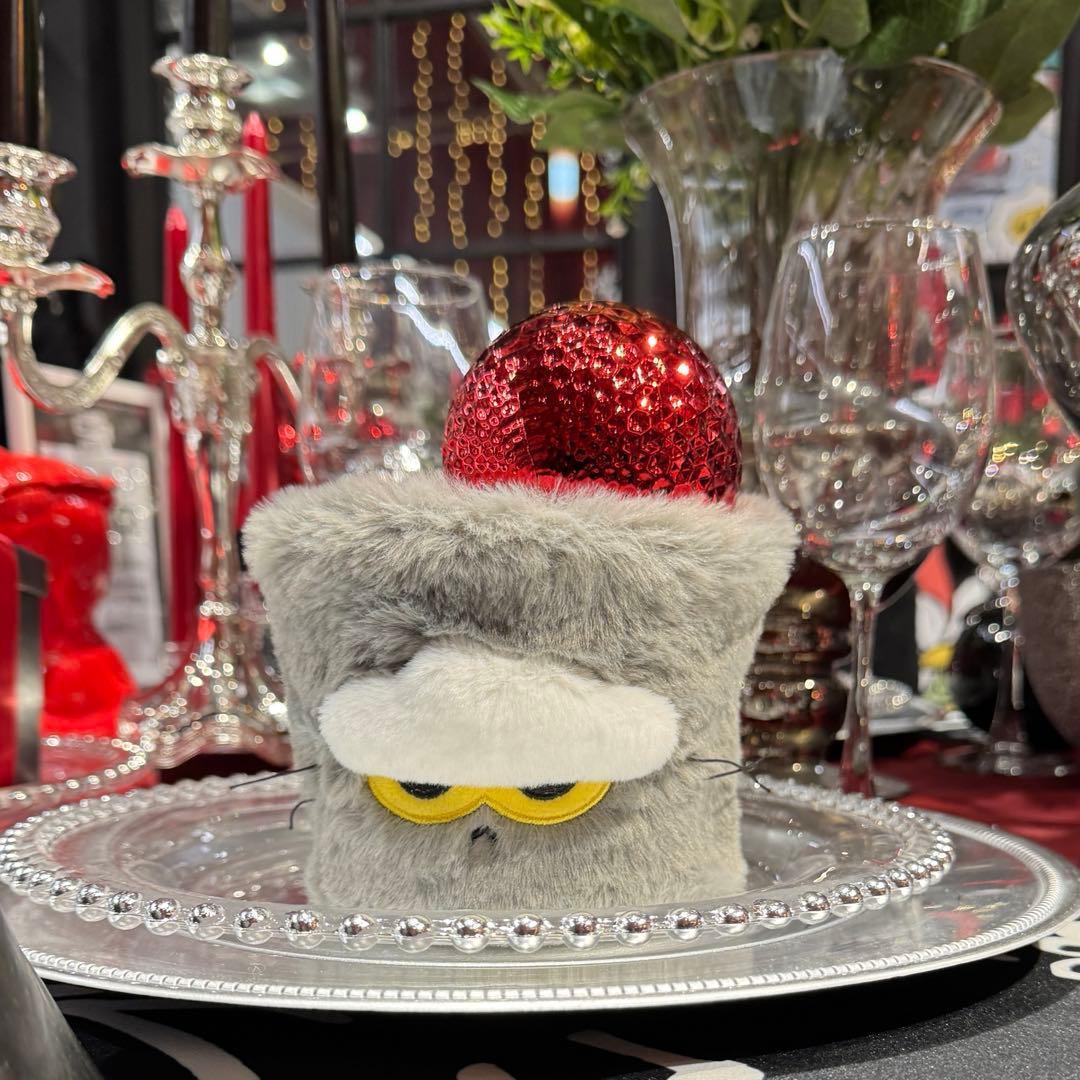 [Б/У] ZOA Многофункциональный чехол Pop-Up G-DRAGON