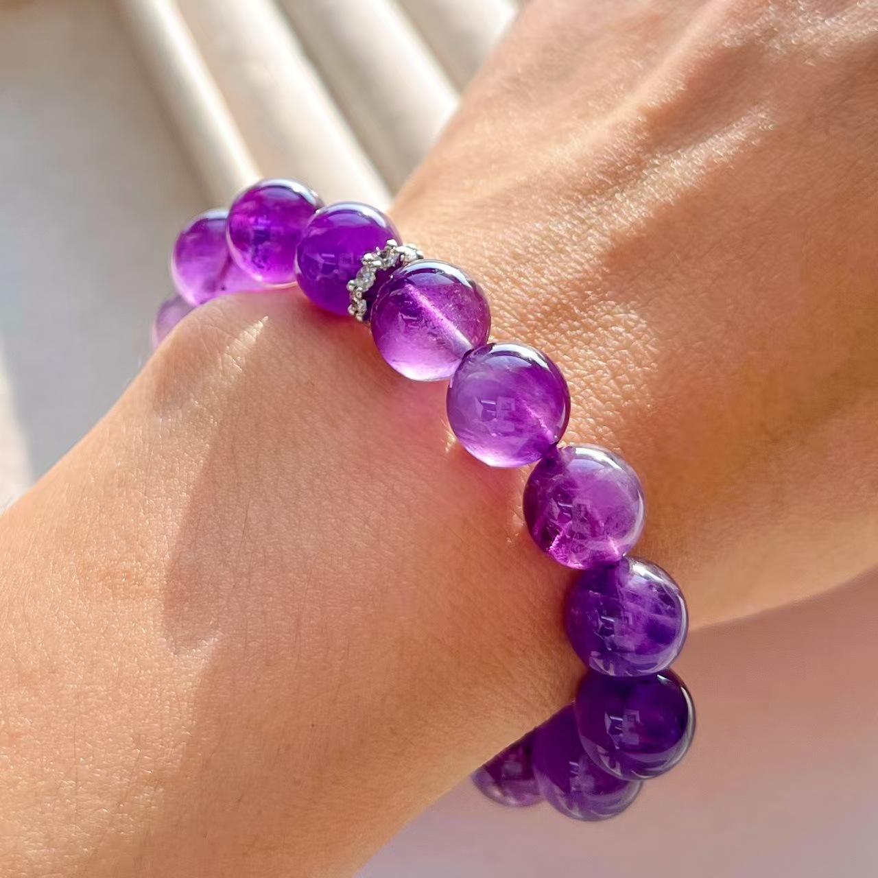10Mm Retro Natural Amethyst Commuter Bracelet Bracelet.