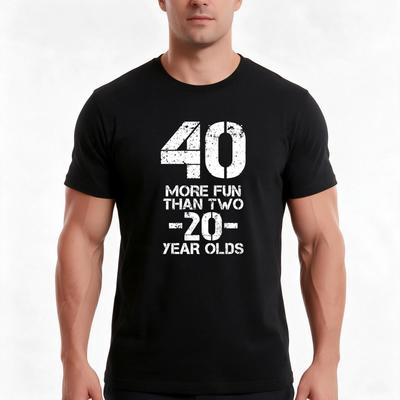 40 Раз веселее, чем двое 20-летних Футболка Смешная футболка на 40-летие Подарок Футболка Летняя Повседневная Хлопковая Футболка Винтажный Графический Принт
