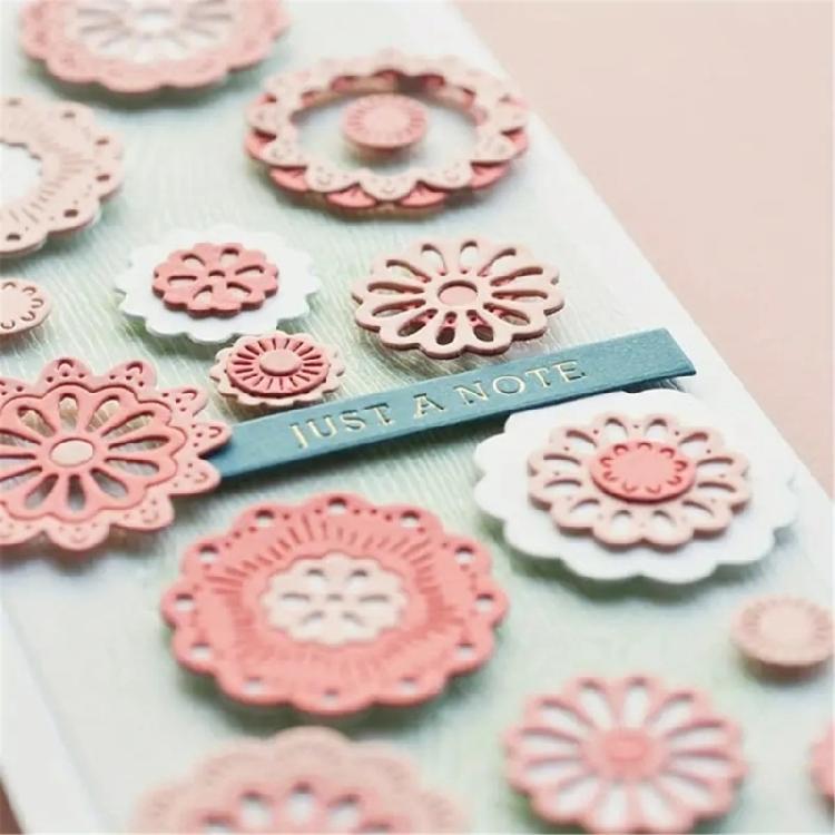 Round Flowers Metal Cutting Dies Templates Molds Embossing Stencils Die Cuts for Scrapbooking Cards Making Decorations