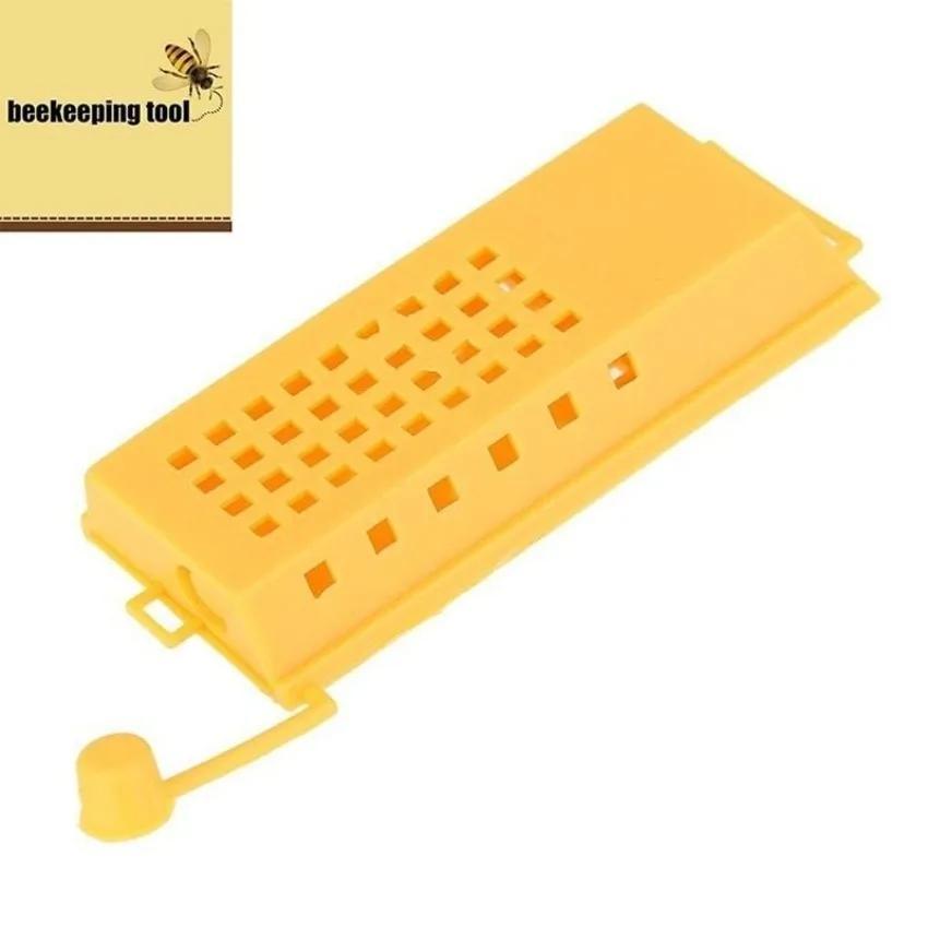 

New 1 Pcs Queen Bee Cages Beekeeping Appliances Equipment Plastic Beekeeper Gardening Tools and Equipment Beehive жовтий