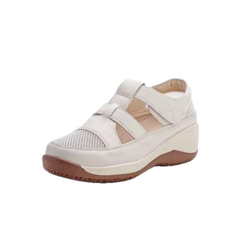 Sandals Women's Soft Leather Summer New Flat Bottom Non-slip Breathable Single Shoes Comfortable Hollow Soft Sole Large Size Hole Shoes