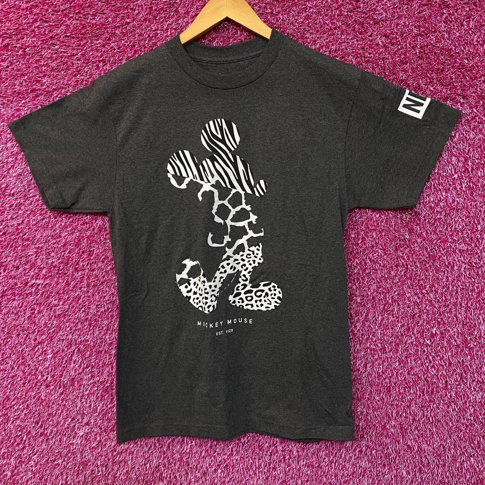 

Mickey Mouse Animal Print Tshirt size medium XXXL