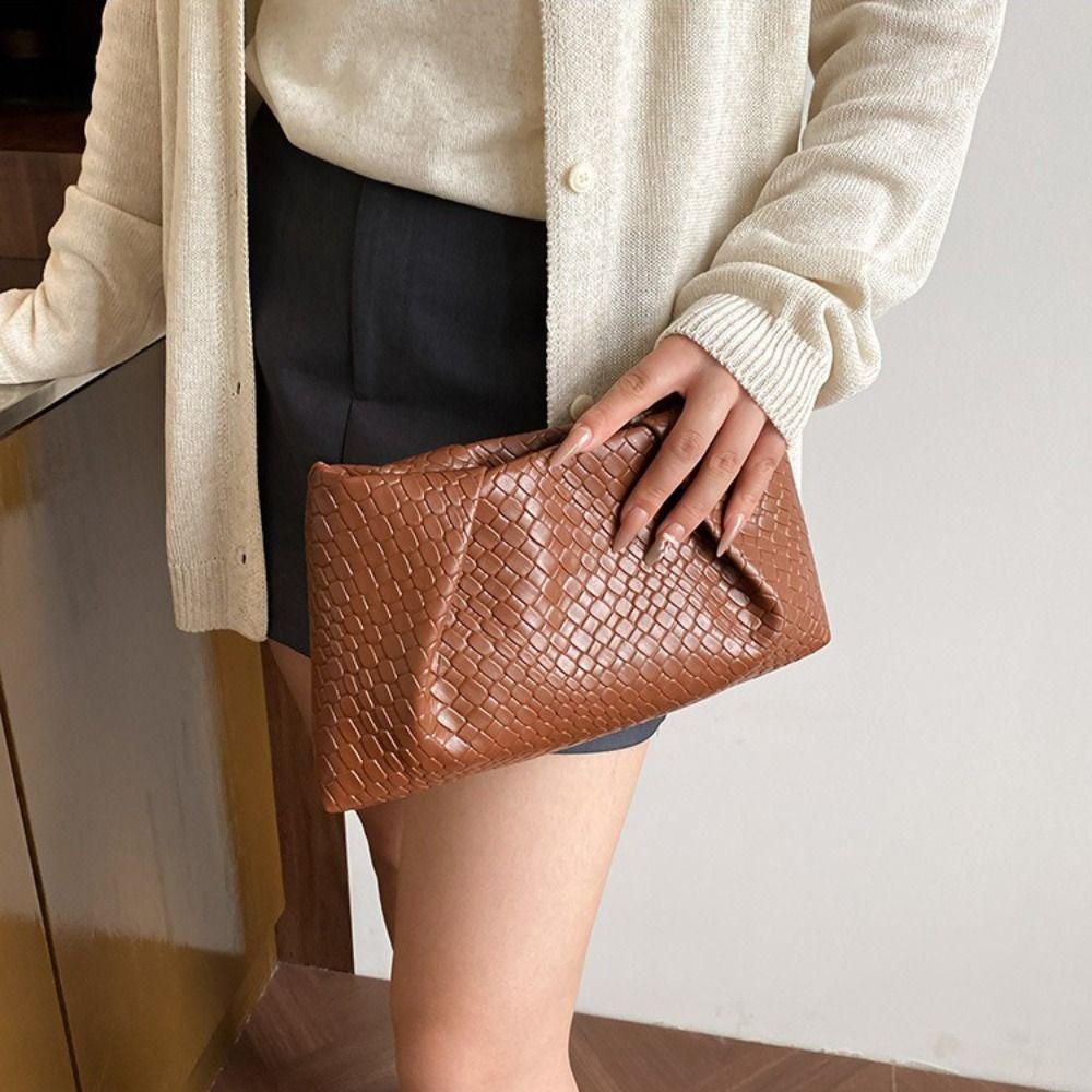 Borsa a clutch di alta gamma di grande capacità Borsa a tracolla leggera multifunzionale Stile retrò Design di lusso Borsa intrecciata Matrimoni