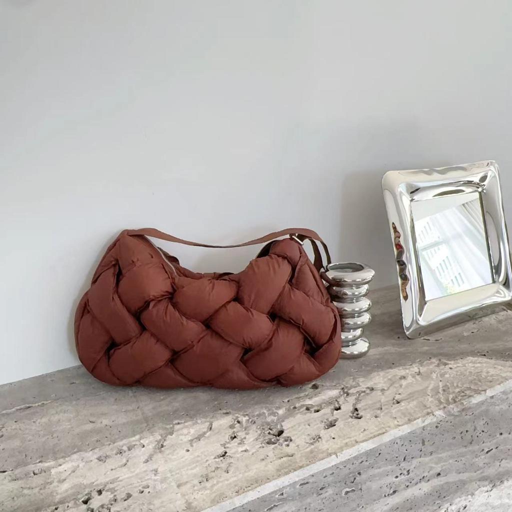 Nylon Filled Cotton Messenger Bag Bag Women'S Large Capacity Lightweight Down Bag Simple Woven Space Cotton Tote Bag