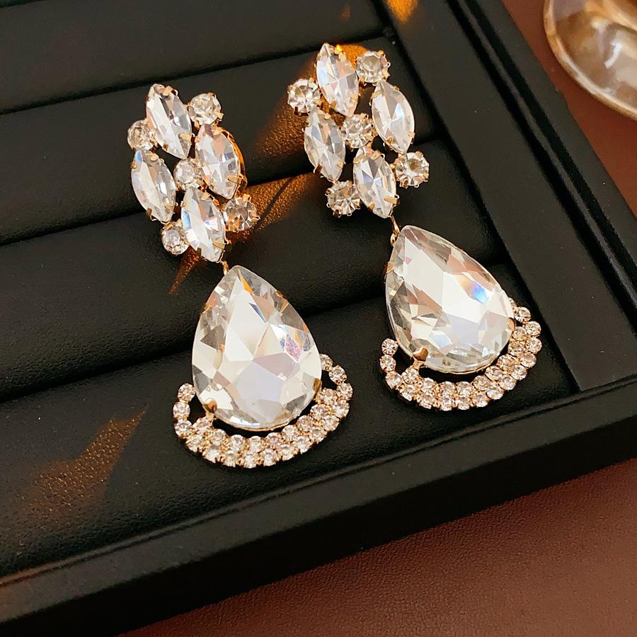 

Серьги-подвески в виде капли воды со стразами для женщин, преувеличенные, изысканные, ретро, модные, универсальные, с цирконом