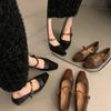 Thick heel chain pointed Mary Jane women's shoes spring and autumn 2025 new low heel light mouth word with retro single shoes