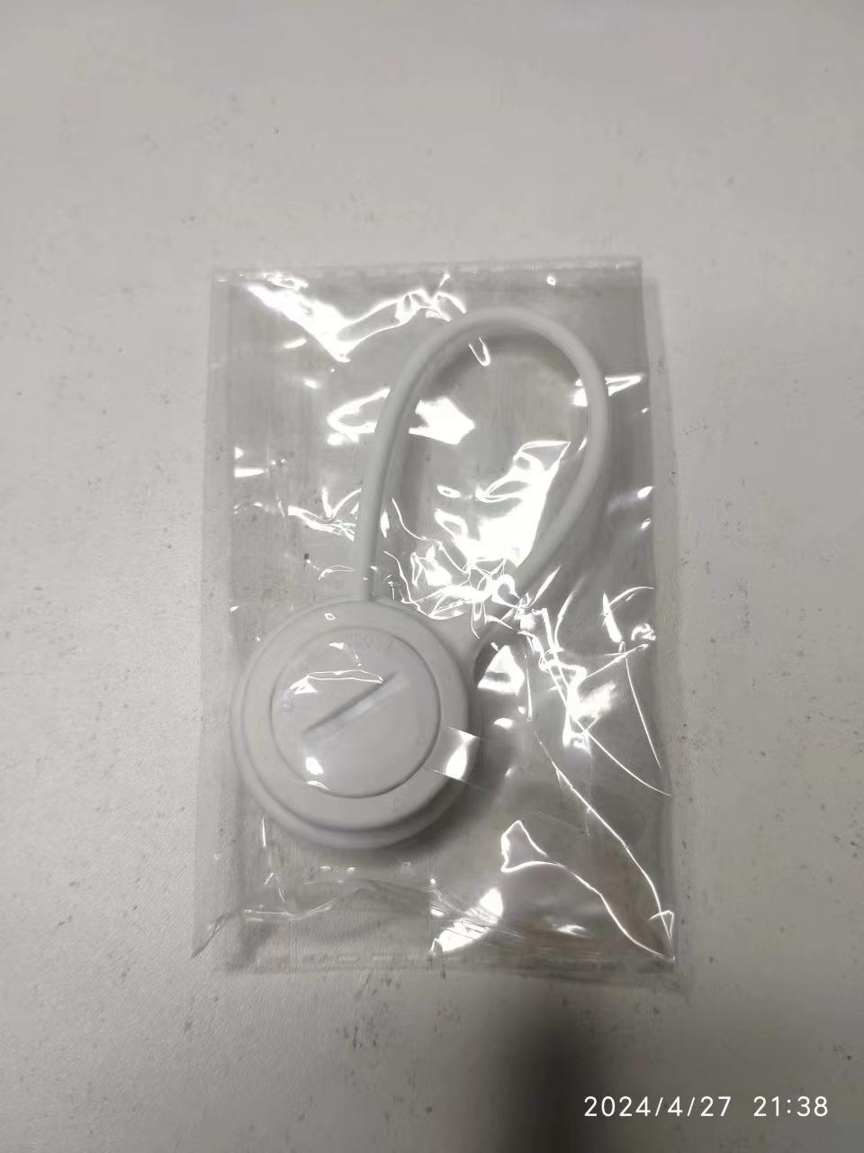 

Trendy Waterproof LED Pet Tag: Anti-lost Silicone Warning Light for Cats белый