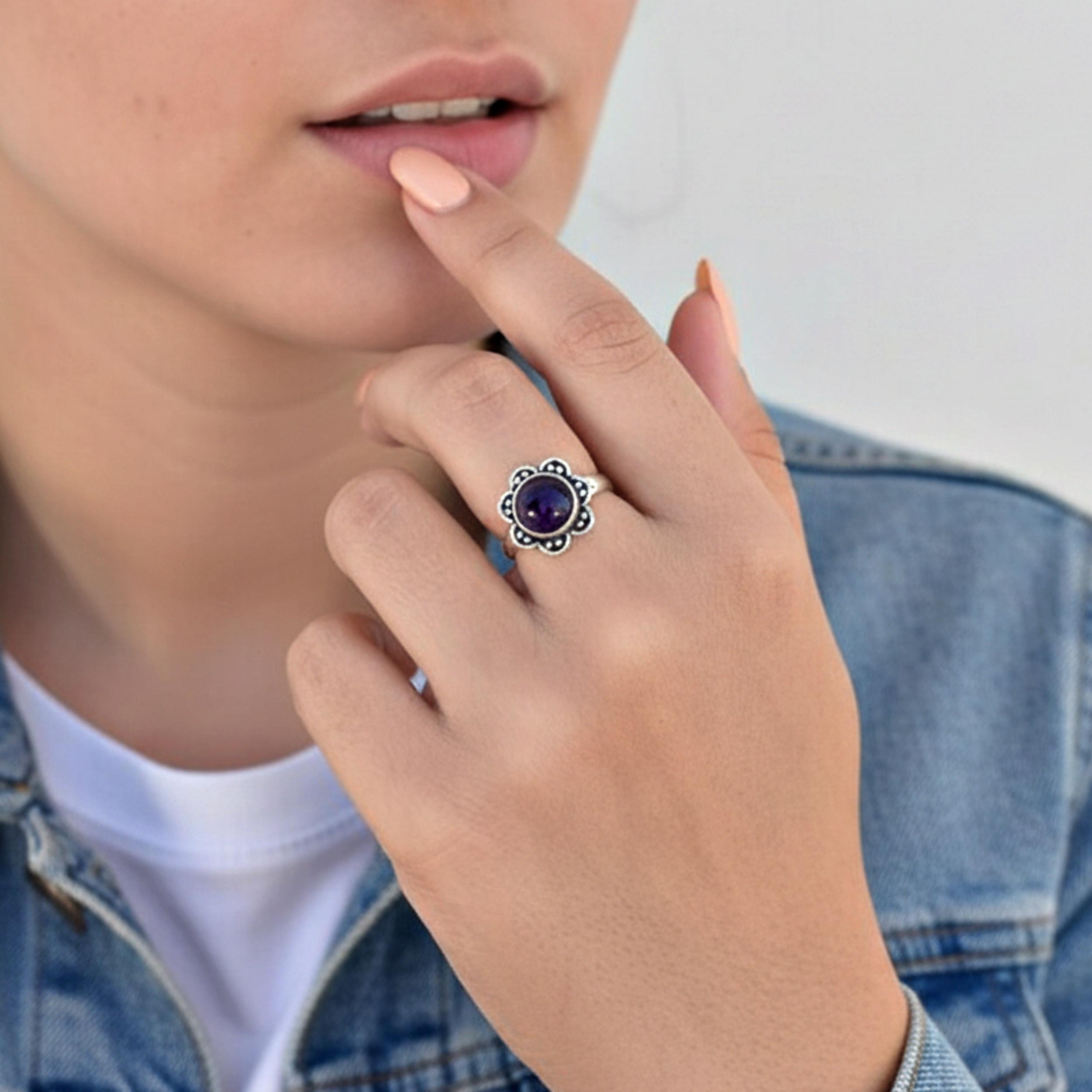 

Amethyst Round Flower Ring in 925 Sterling Silver, Boho Minimalist Purple Stone Jewelry, Promise Ring 4