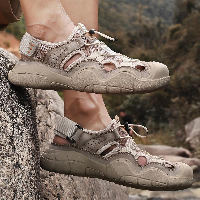 Beach Shoes Men's 2025 Summer Breathable Hollow Sandals Men's Leather Soft-soled Bag Head Outdoor Sports Large Size Casual Shoes