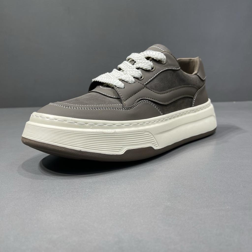 Men's shoes 2026 spring new thick baseplate shoes youth fashion versatile sports casual canvas shoes